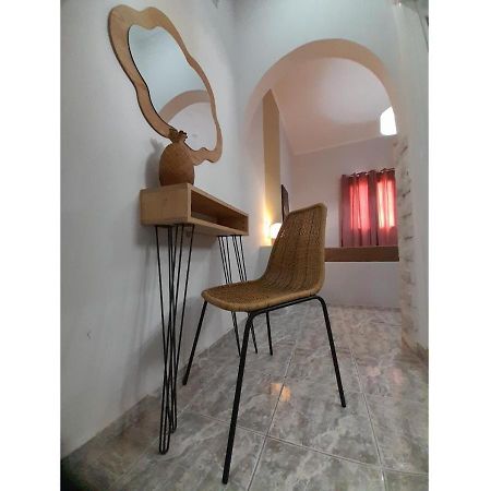 Overhill Apartments Adamas מראה חיצוני תמונה