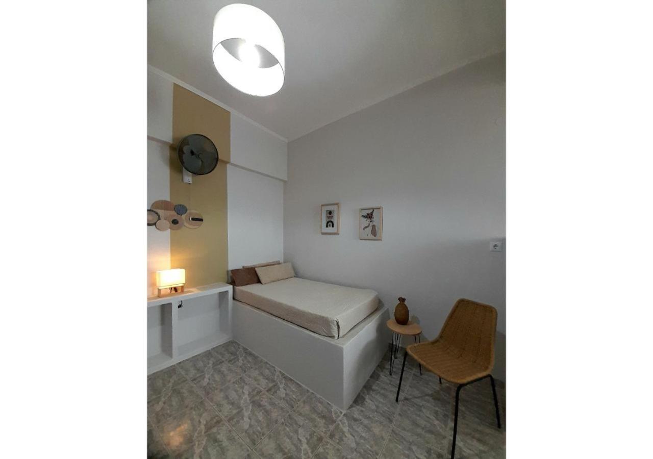 Overhill Apartments Adamas מראה חיצוני תמונה